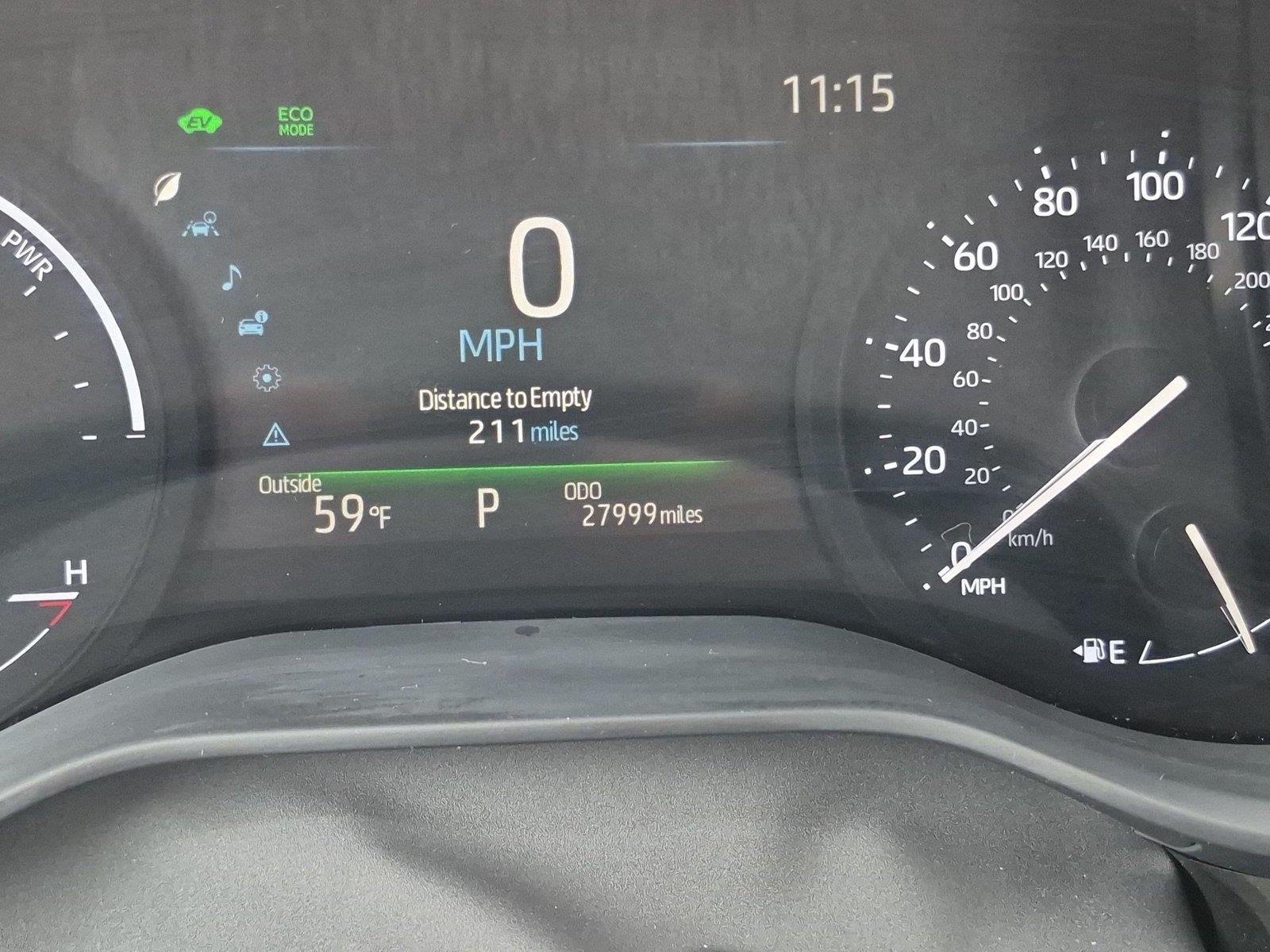 Used 2025 Wind Chill Pearl Toyota XLE image 22