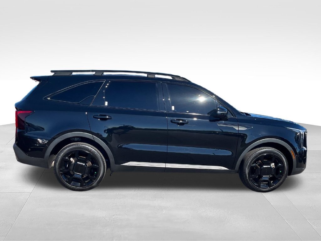Used 2025 Black Kia X-Line SX Prestige image 6