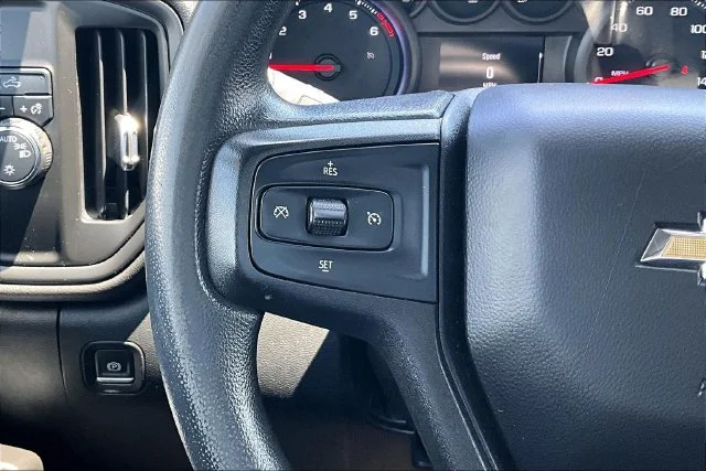 Used 2021 Summit White Chevrolet WT image 18
