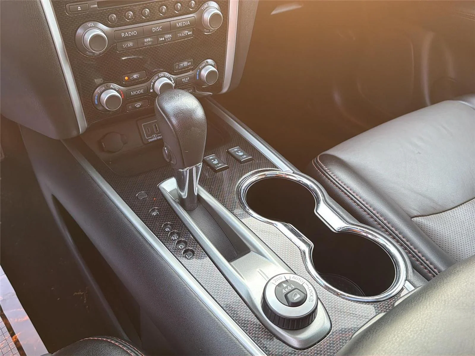 2019 Nissan Pathfinder SL - Photo 22