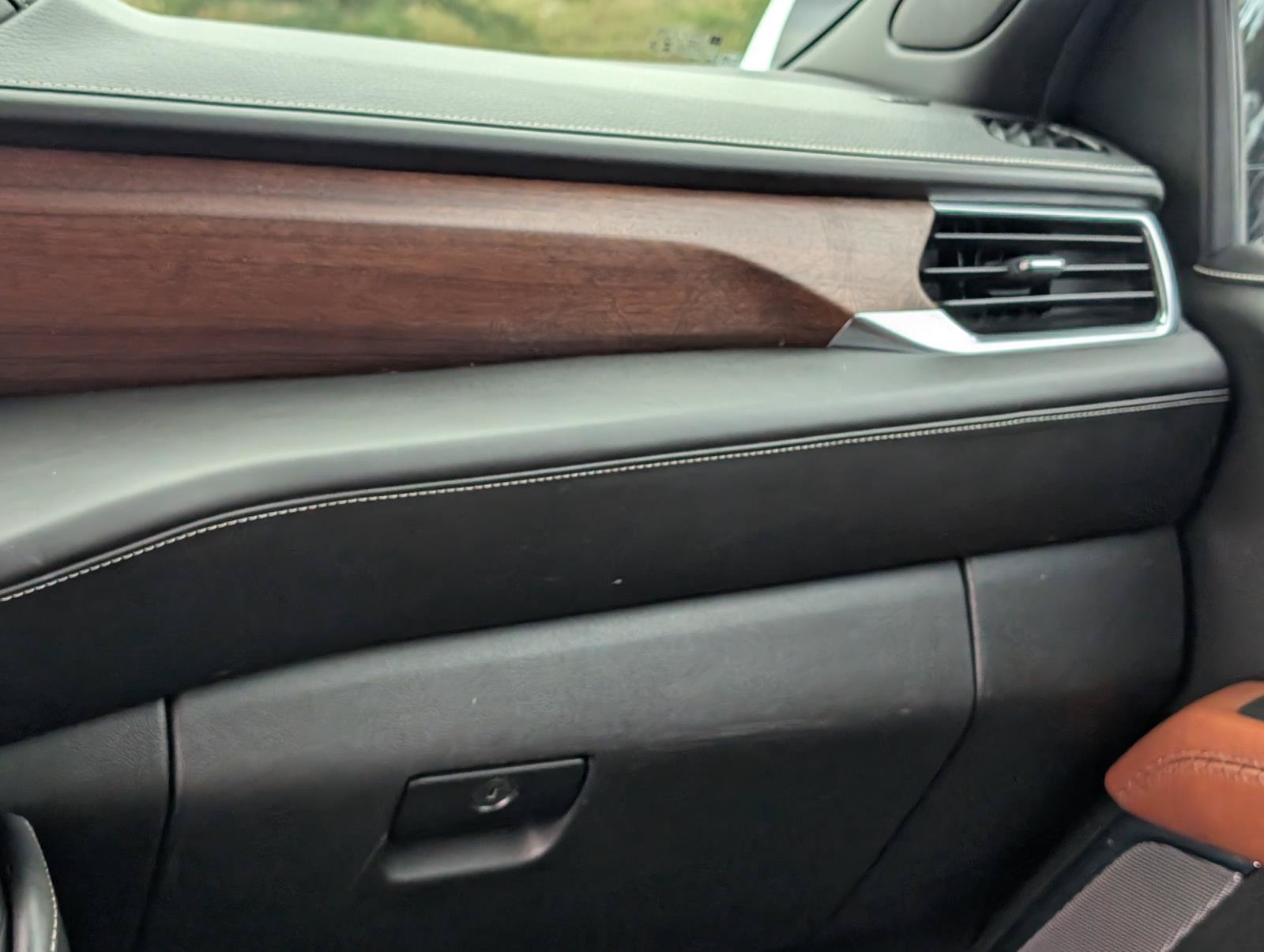 2023 GMC Yukon XL Denali Ultimate - Photo 22