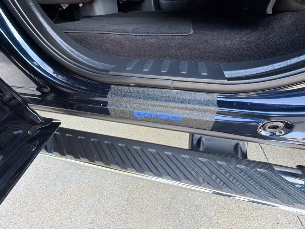 Used 2021 Antimatter Blue Metallic Ford XLT image 14