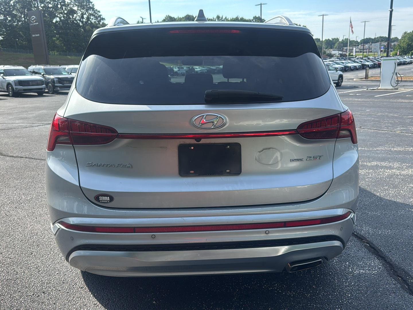 Used 2021 SILVER HYUNDAI  image 4