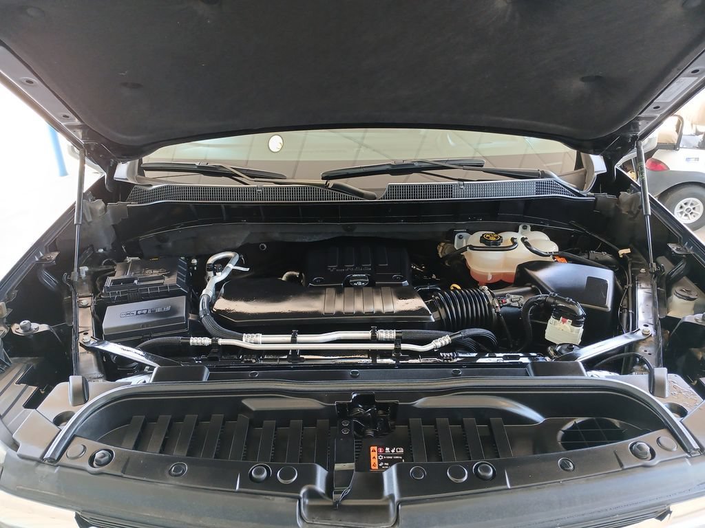 Used 2022 Black Chevrolet LT image 31