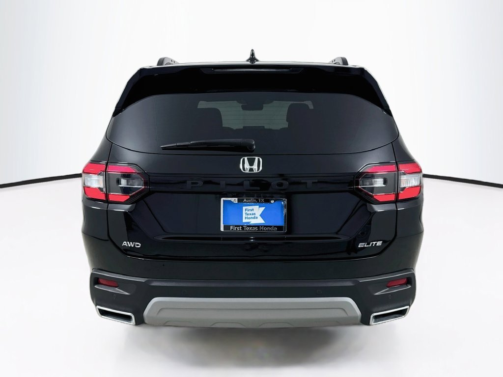 Certified Used 2025 Crystal Black Pearl Honda AWD Elite image 7