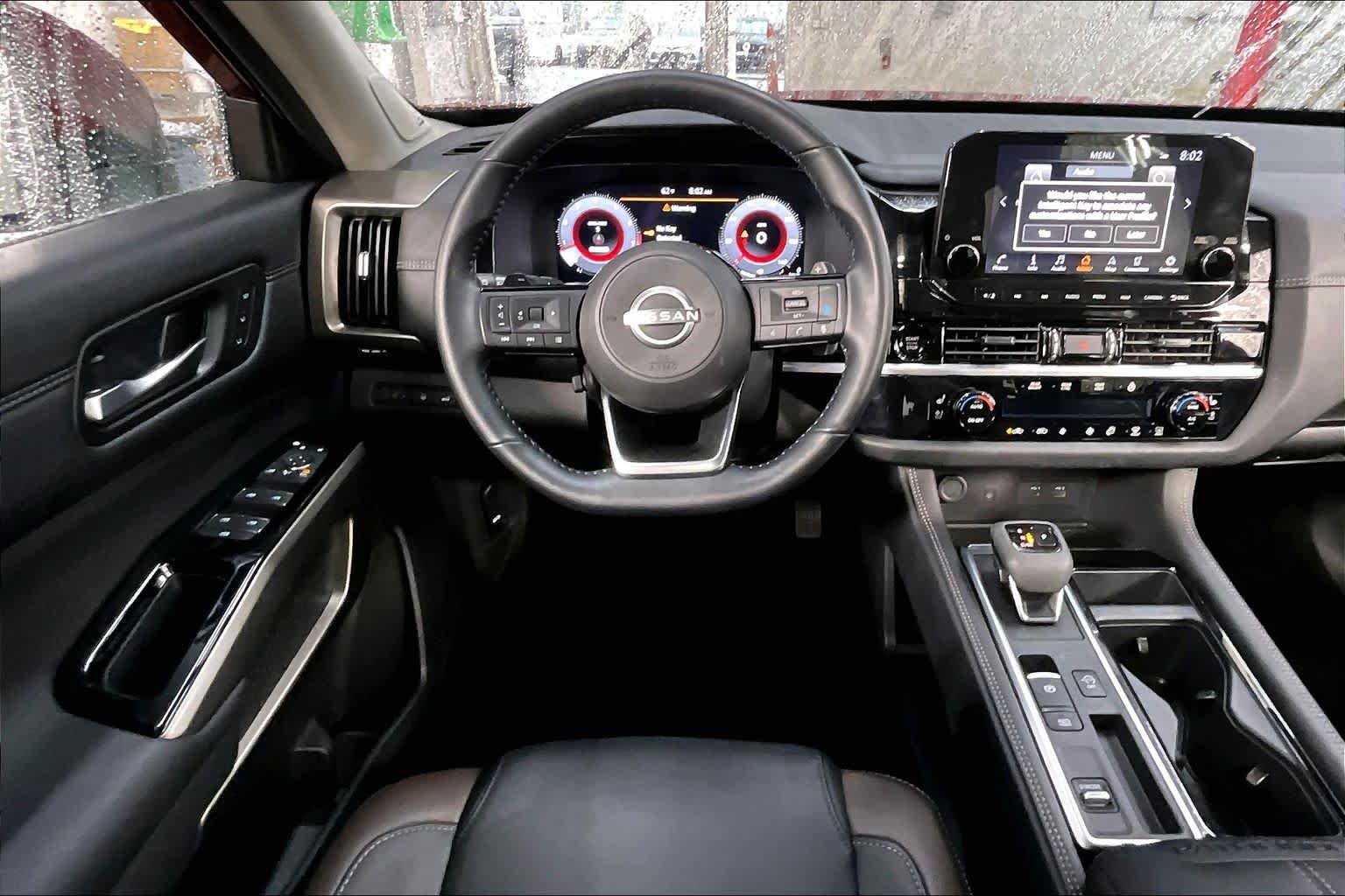 Used 2025 Scarlet Ember Tintcoat Nissan Platinum image 6