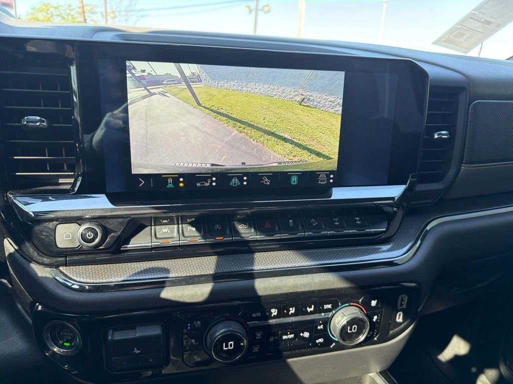 Used 2023 Black Chevrolet ZR2 image 26