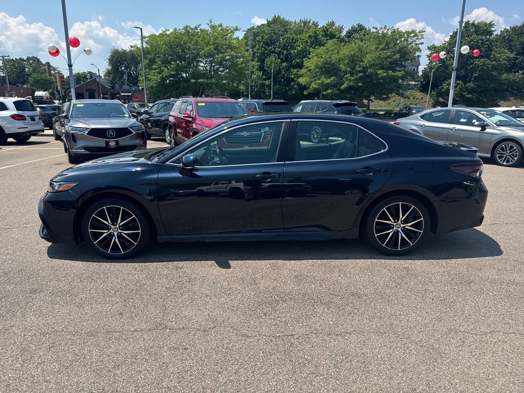 Used 2021 Blue Toyota SE image 4