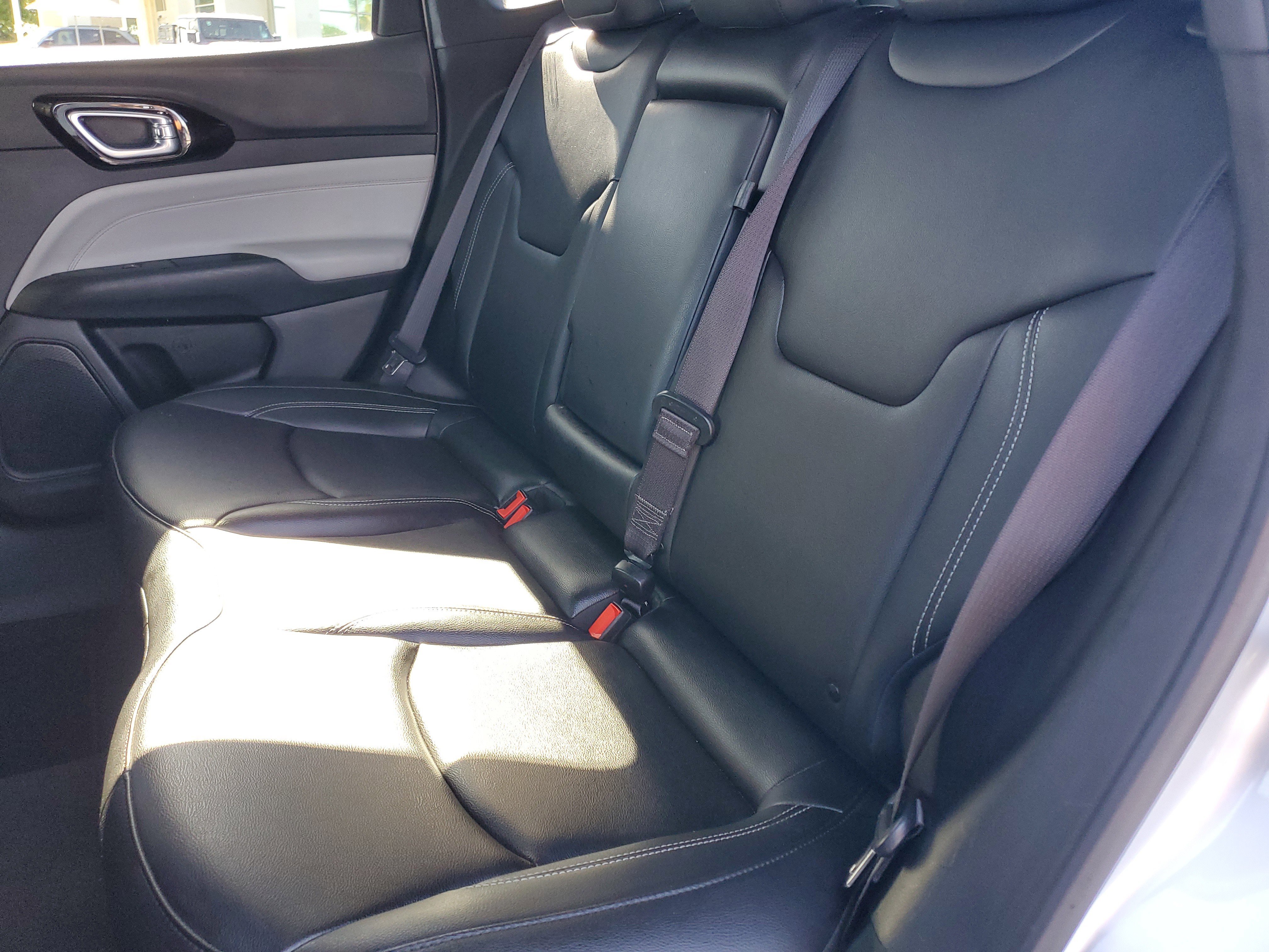 Certified Used 2025 Silver Jeep Limited image 13