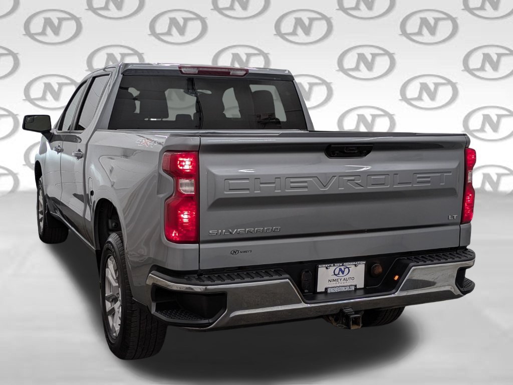 Used 2023 STERLING GRAY METALLIC Chevrolet LT image 21