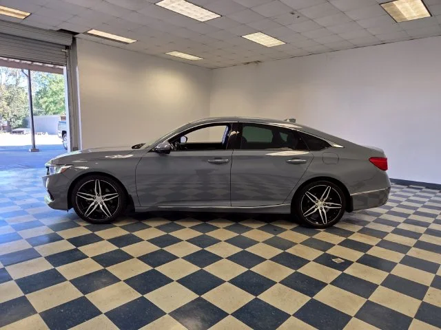 Used 2022  Honda Touring 2.0T image 4