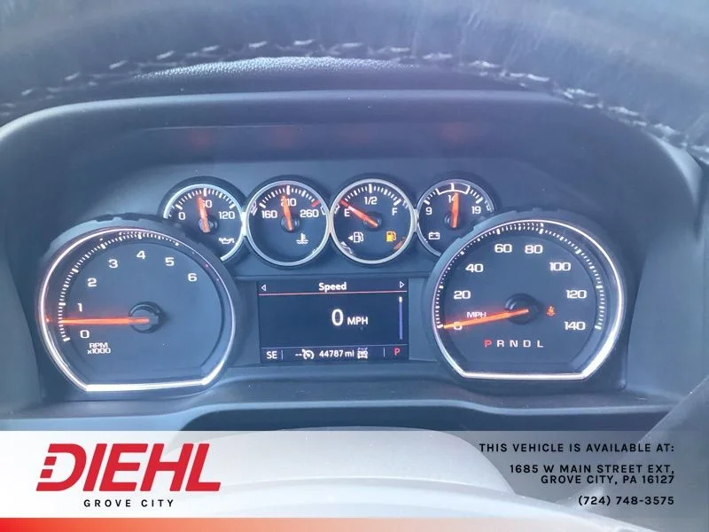 Used 2022 Silver Chevrolet LT Trail Boss image 33