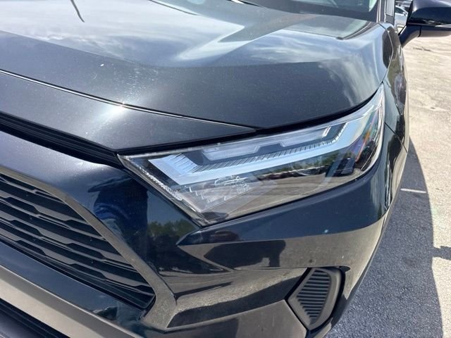 Used 2025 Black Toyota XLE image 9