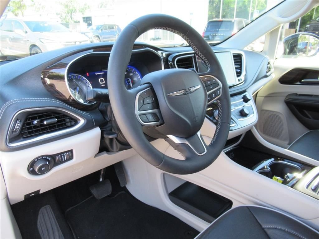 Certified Used 2024 Silver Chrysler Limited image 24