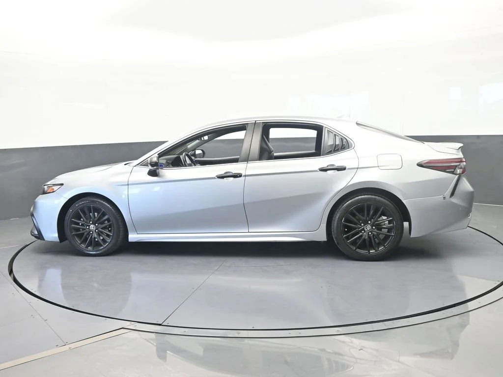 Used 2023 Silver Toyota SE image 3