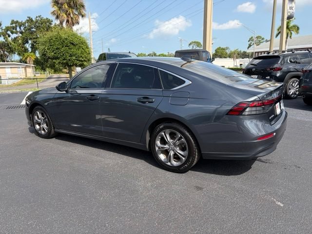 Used 2024  Honda EX image 4
