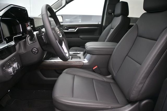 New 2026 Glacier White Tricoat GMC SLT image 10