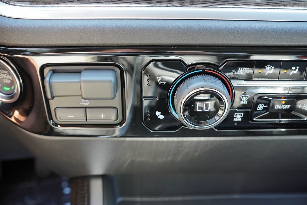 2026 Chevrolet Silverado 1500 LT - Photo 15