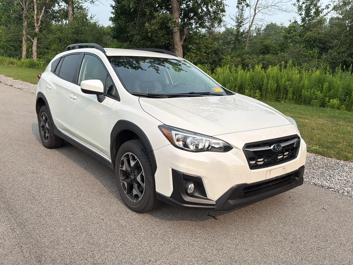 Used 2020 Crystal White Pearl Subaru Premium image 2