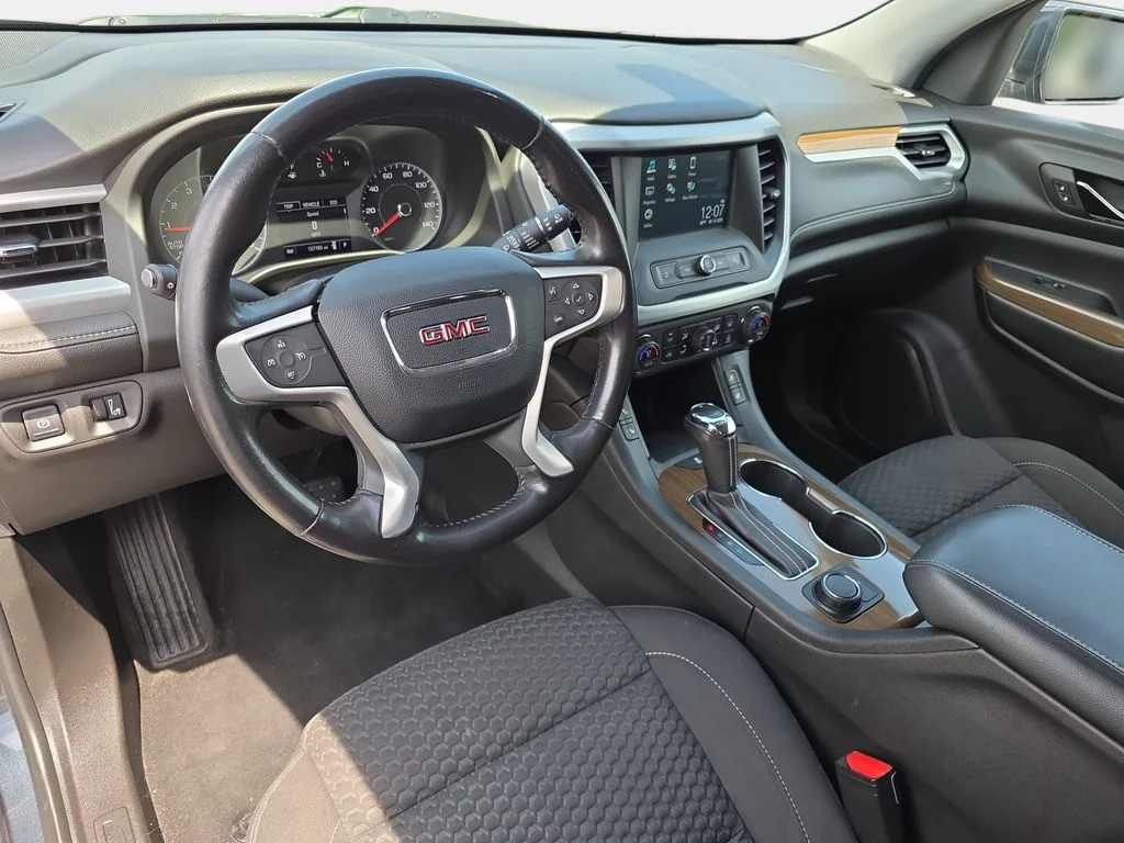 Used 2019 Dark Sky Metallic GMC SLE-2 image 17