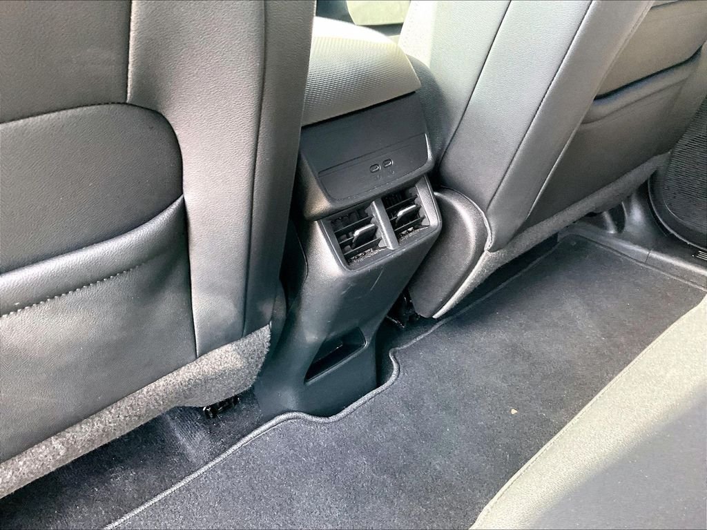 Used 2025 Mosaic Black Metallic Chevrolet LT image 27