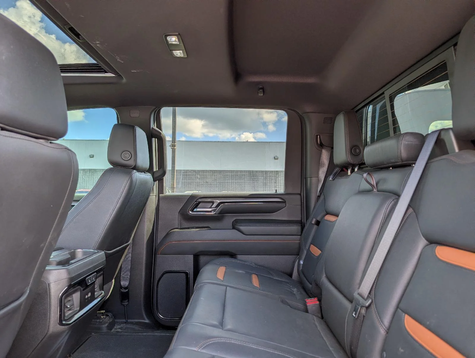 Used 2024 Titanium Rush Metallic GMC AT4 image 11