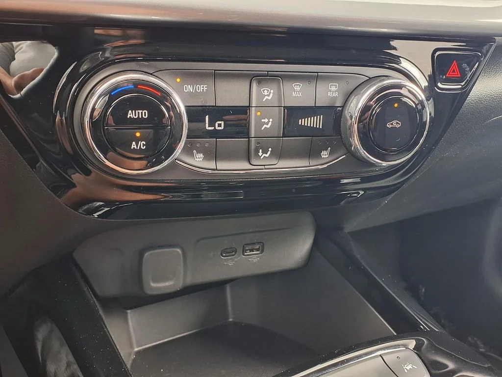 Used 2025 Gray Chevrolet LT image 21