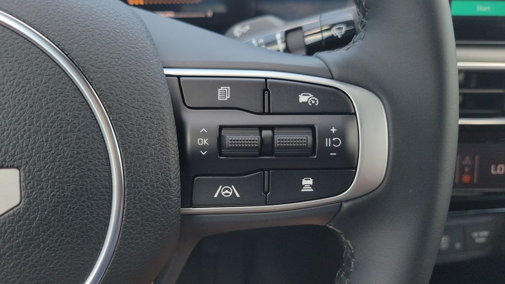 New 2026 Aurora Black Pearl Kia GT-Line FWD image 19