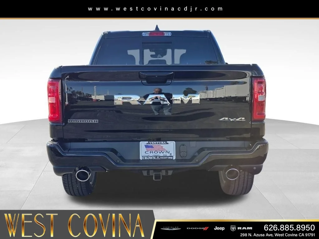New 2026 Diamond Black Crystal Pearl-Coat Exterior Paint RAM Big Horn/Lone Star image 6