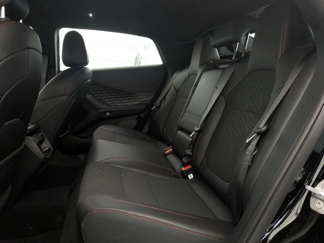 New 2026 Black Dodge R/T - - AWD - 3.0L Hurricane Twin Turbo - Blacktop Pkg - Driver Convenience Grp & More! image 25