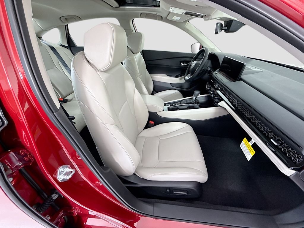 New 2026 Radiant Red Metallic Honda Touring image 22