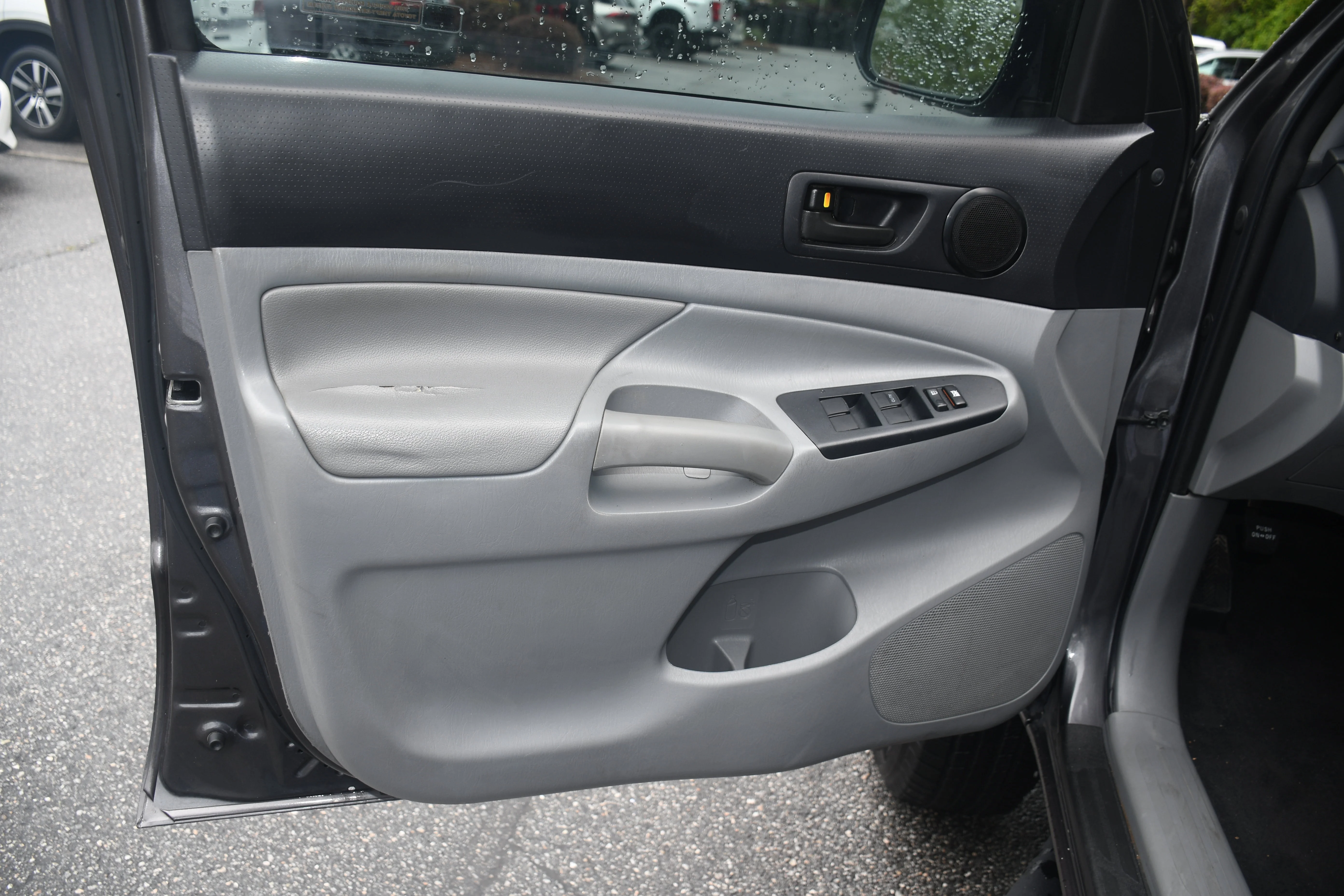 Used 2013 Gray Toyota PreRunner image 9