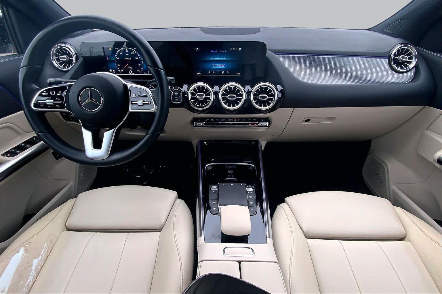 Used 2021 Night Black Mercedes-Benz GLA 250 image 14