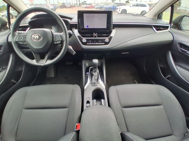 Used 2024  Toyota LE image 10
