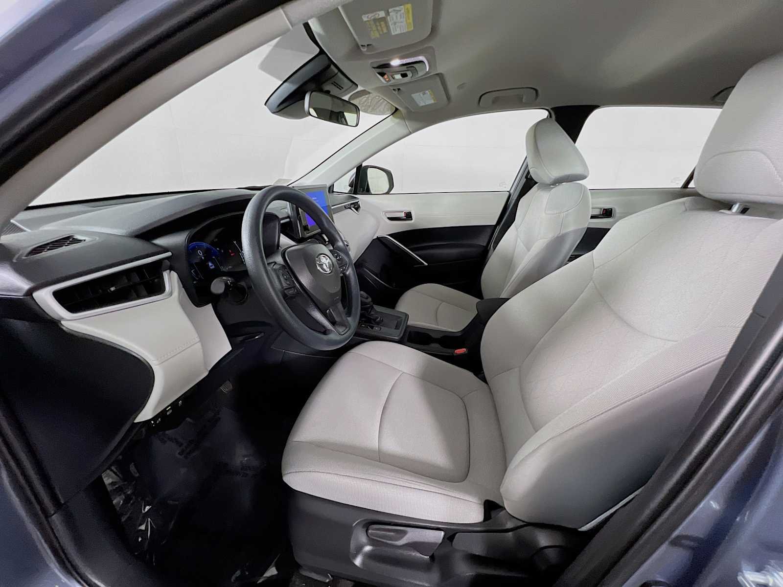 Used 2026 Celestite Toyota L image 21