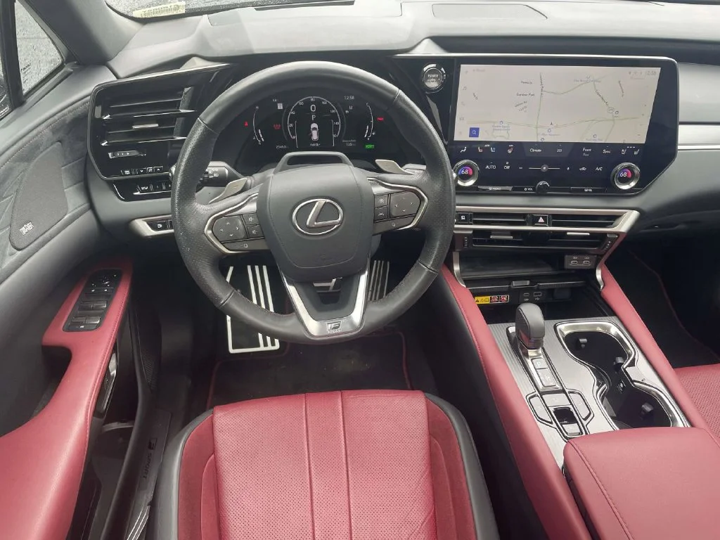 Used 2024 Black Lexus 500h F SPORT Performance image 19