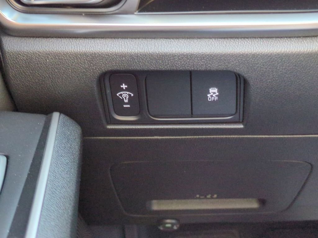 2026 Kia Sorento S - Photo 17