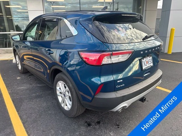 Used 2020 Green Metallic Ford SE image 4