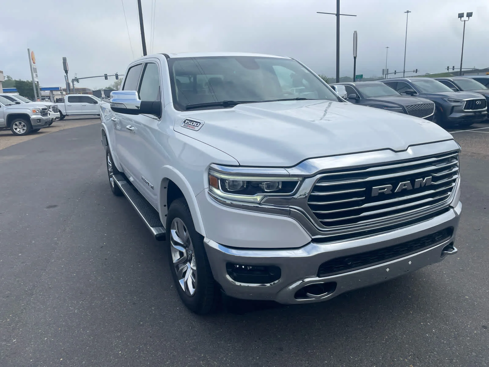 2020 RAM 1500 Longhorn 4x4 Crew Cab 5'7's photo