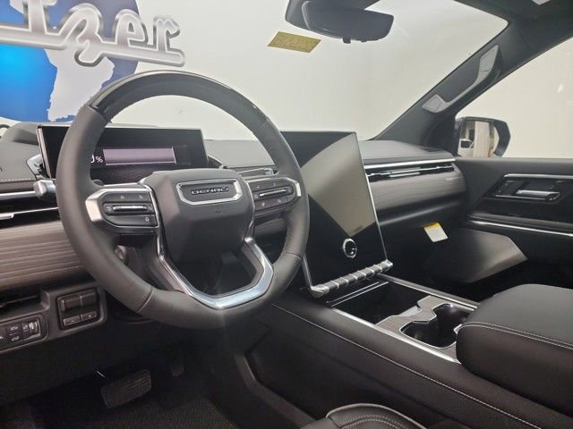 2025 GMC Sierra EV Denali - Photo 12