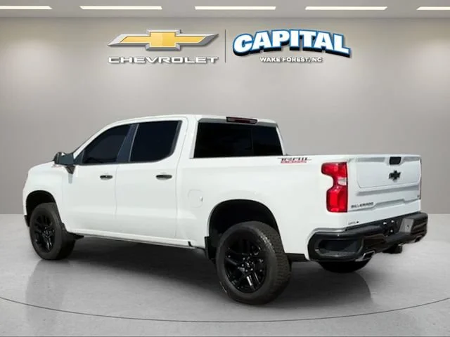 Used 2025 Summit White Chevrolet LT Trail Boss image 3