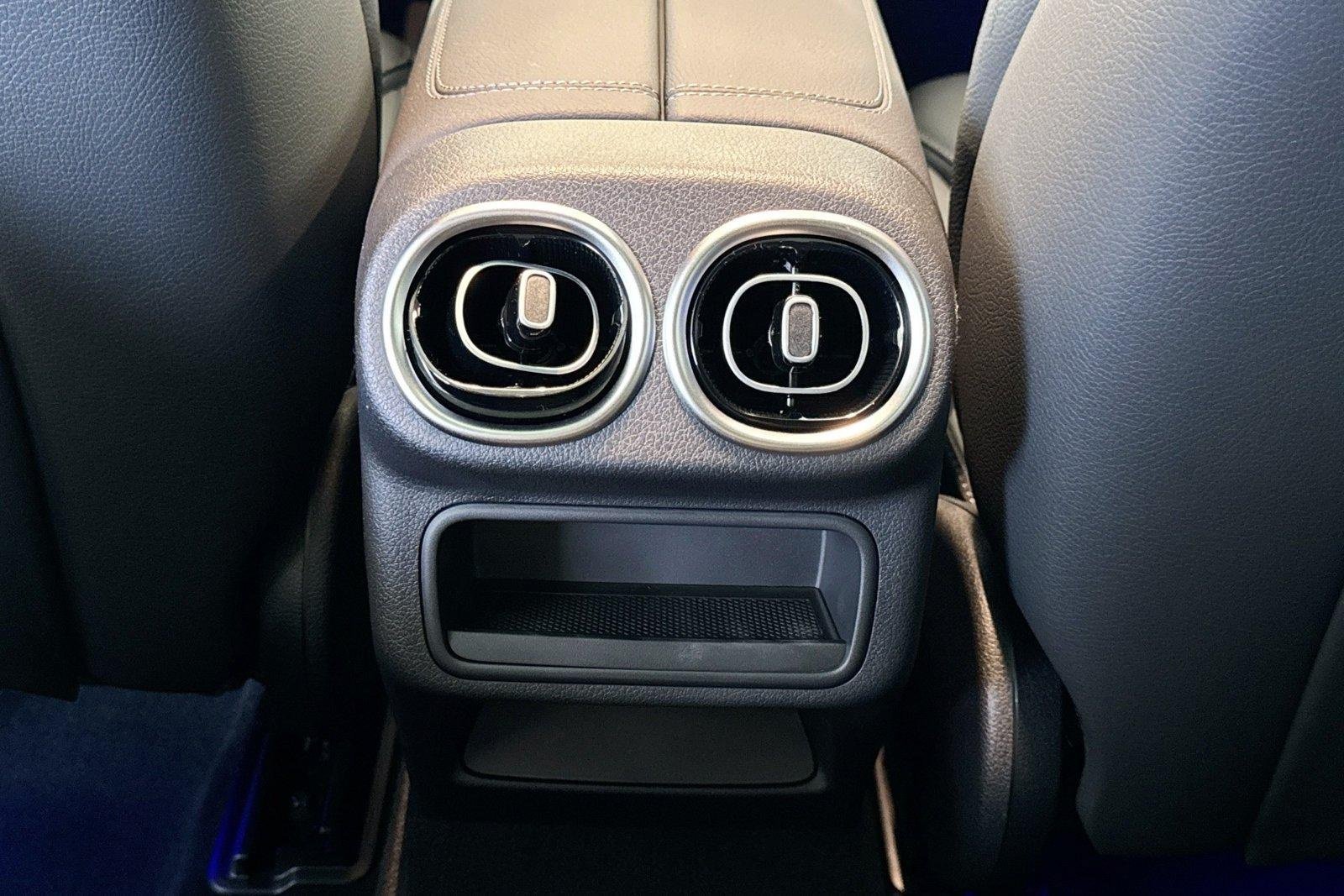 New 2026 Graphite Grey Metallic Mercedes-Benz GLC 300 image 23