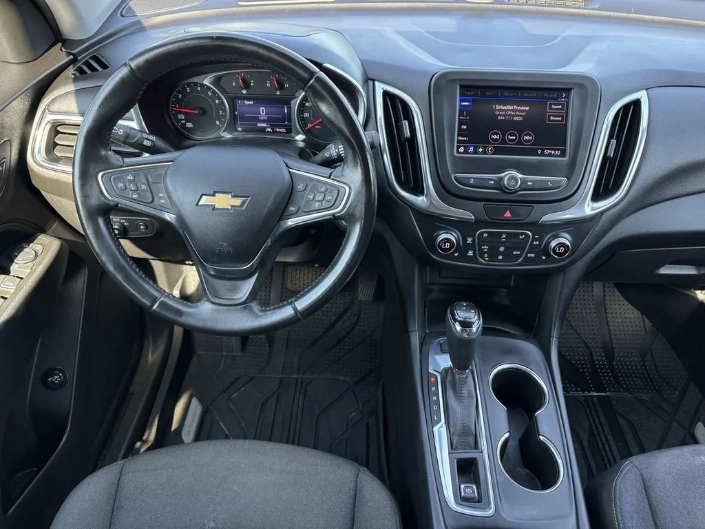 Used 2020 MIDNIGHT BLUE METALLIC Chevrolet LT image 3
