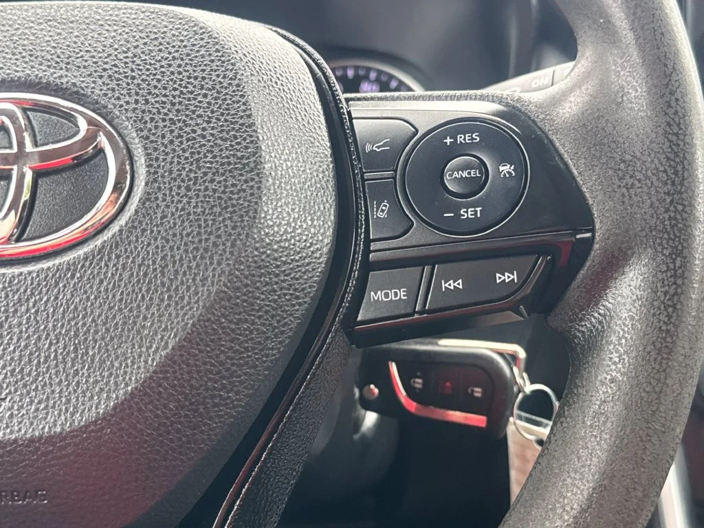 Used 2021 Gray Toyota LE image 21