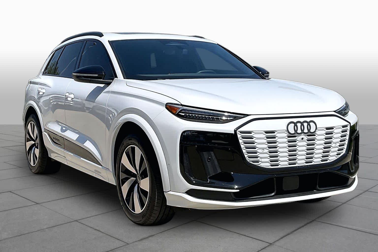 Pre-Owned 2025 Audi SQ6 E-tron Prestige
