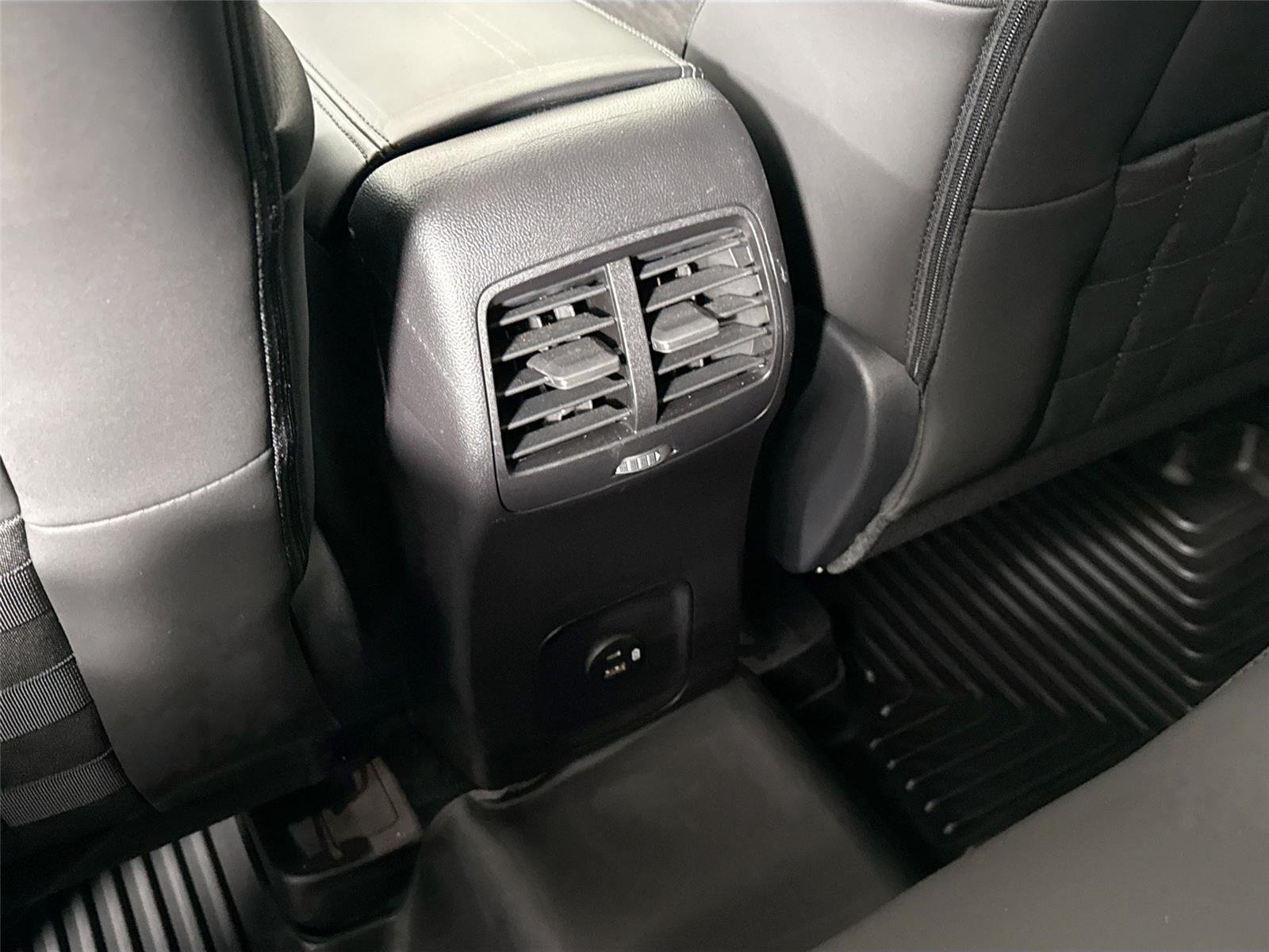 Used 2022 Cactus Grey Ford Big Bend image 33