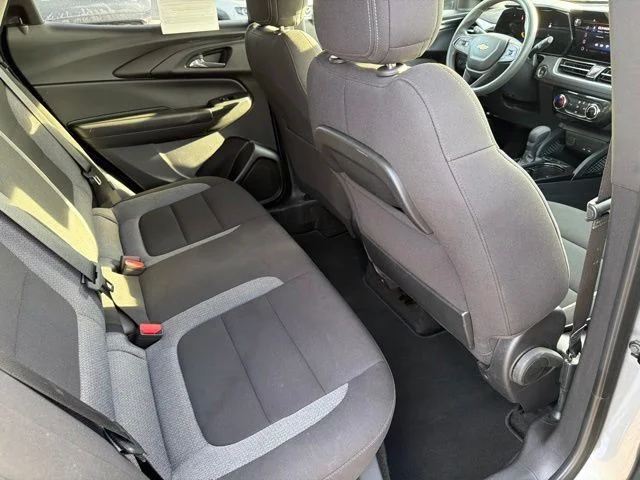 Used 2025 Gray Chevrolet LT image 29