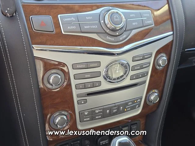 Used 2019 Silver INFINITI LUXE image 28