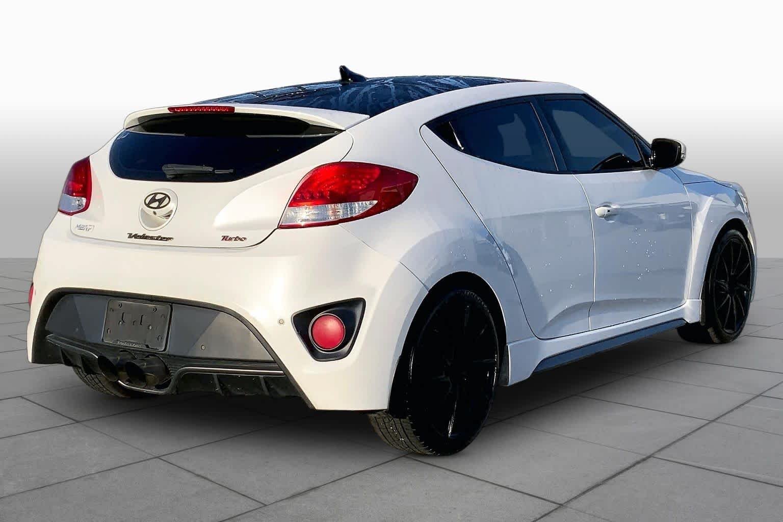 Used 2014 Elite White Pearl Hyundai Turbo image 12
