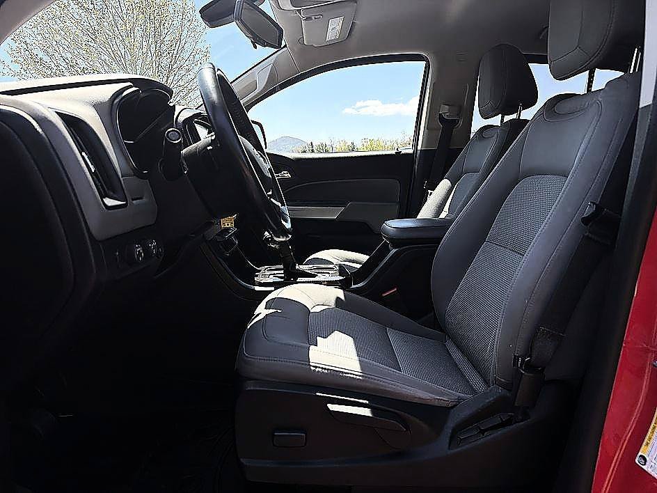 Used 2018 Red Hot Chevrolet 4WD LT image 11